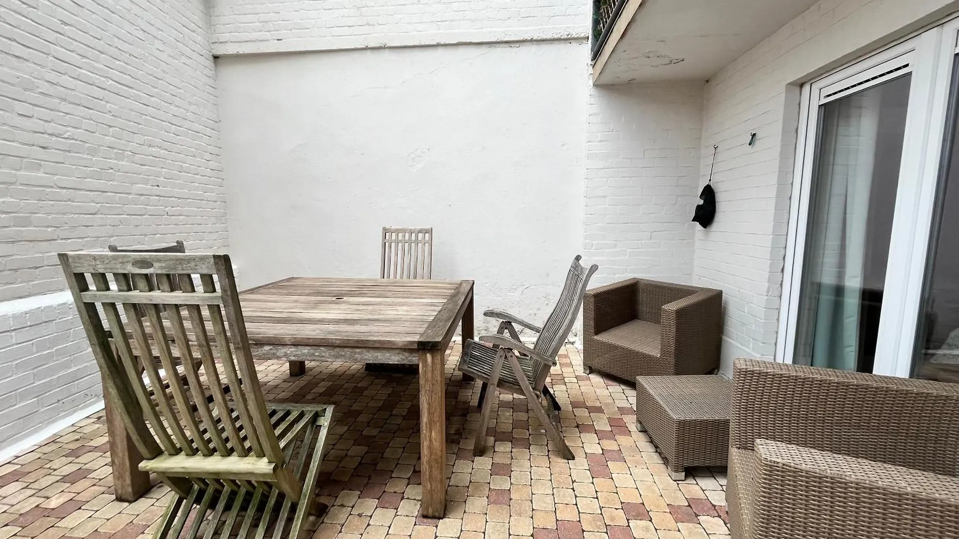 'Broker' - Amazing 2 Bedroom Apartment Near The Beach Ostende